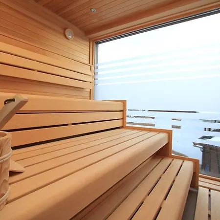 Daslichtenberg Eastside ヴィラ ザールフェルデン・アム・シュタイナーネン・メアー